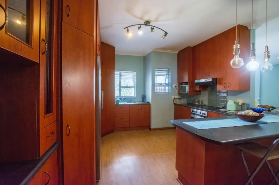 4 Bedroom Property for Sale in Wavecrest Eastern Cape